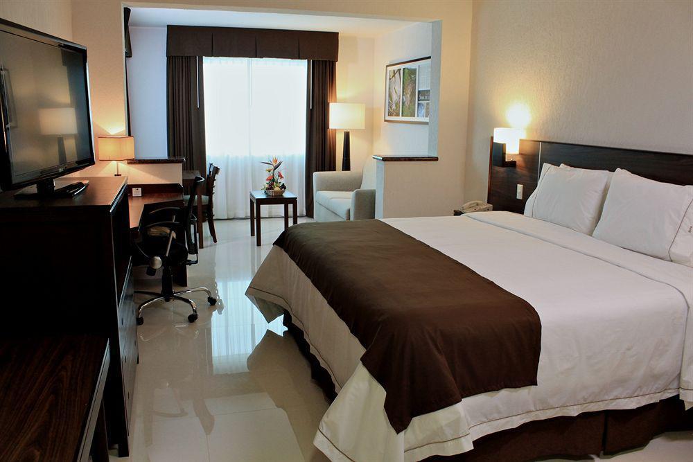 Holiday Inn Express Tuxtla Gutierrez La Marimba By Ihg Chambre photo