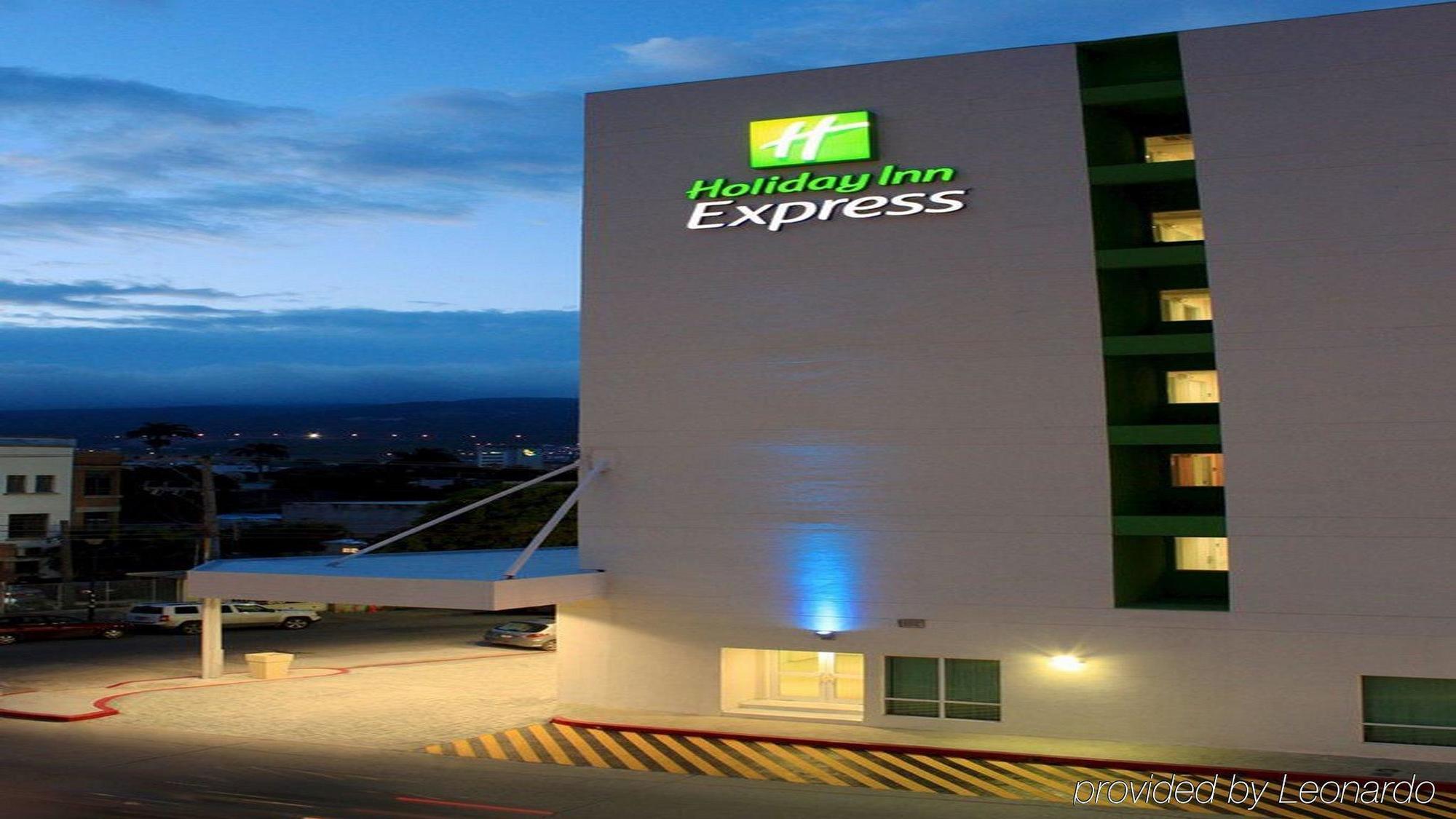 Holiday Inn Express Tuxtla Gutierrez La Marimba By Ihg Extérieur photo